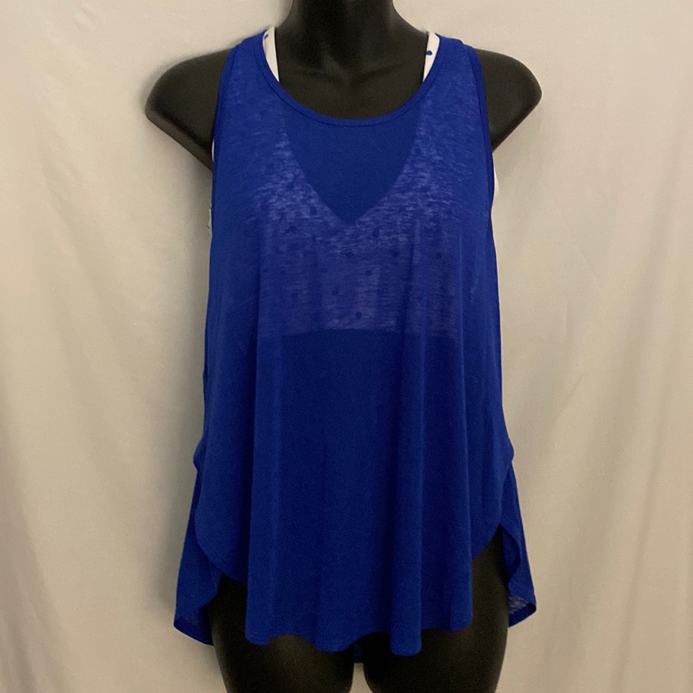Fabletics Ryan built-in bra tank
